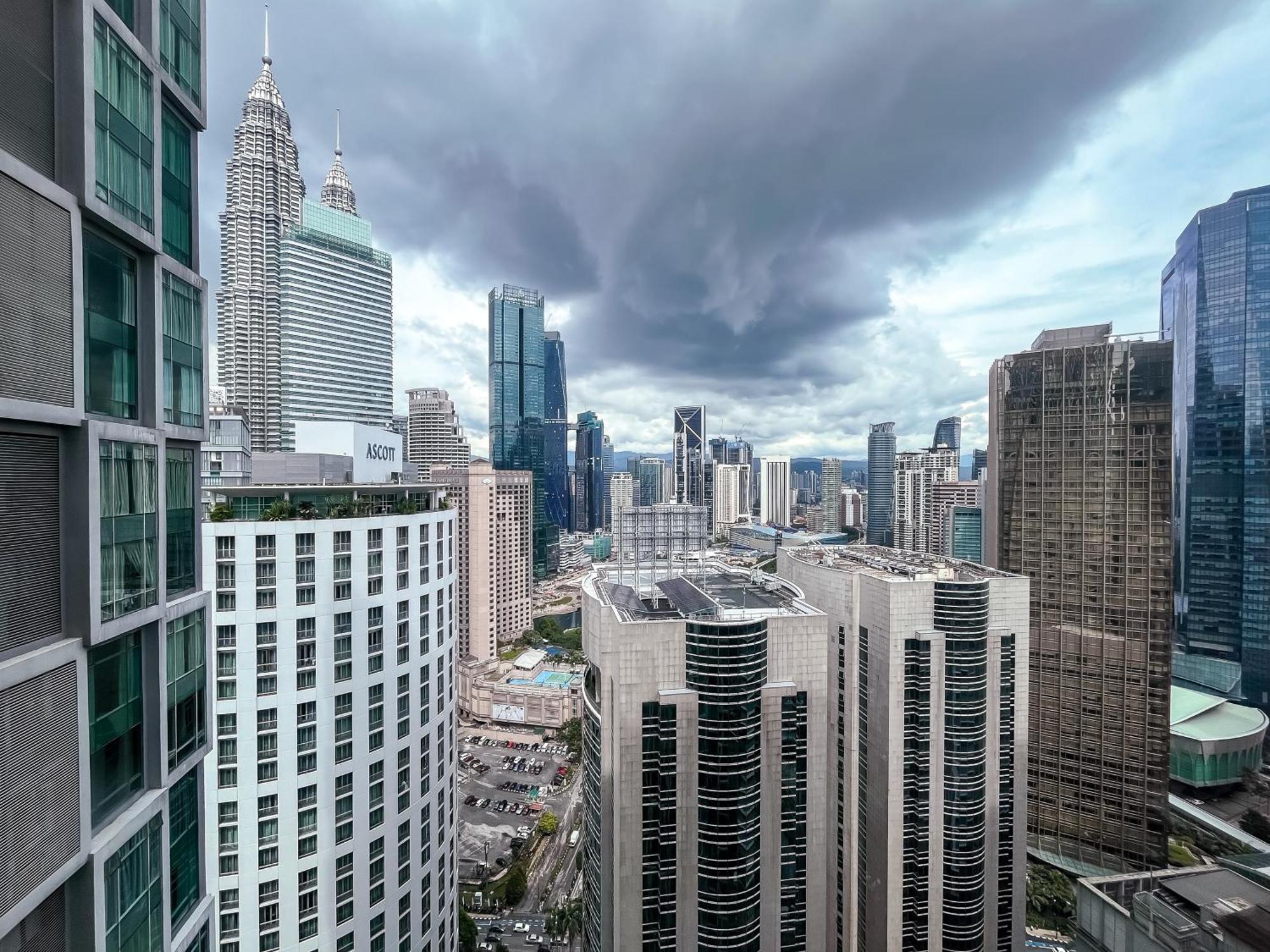 Soho Suites Klcc By Rest Kuala Lumpur Dış mekan fotoğraf