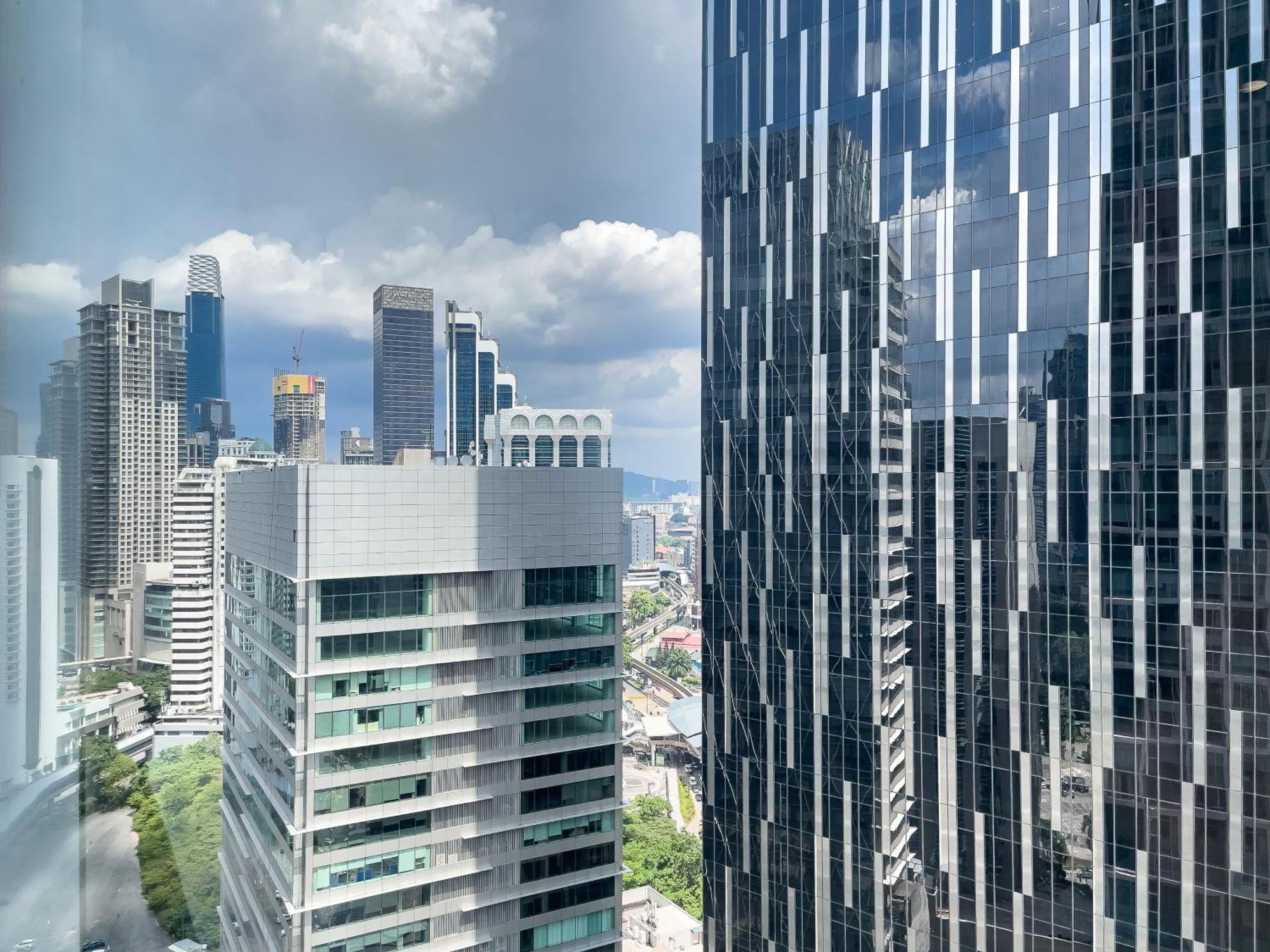 Soho Suites Klcc By Rest Kuala Lumpur Dış mekan fotoğraf